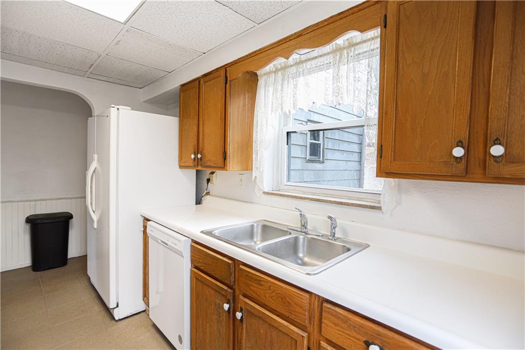 120 Richard Road Wexford, PA 15090 - Photo 9 of 25 Gallery Image 9