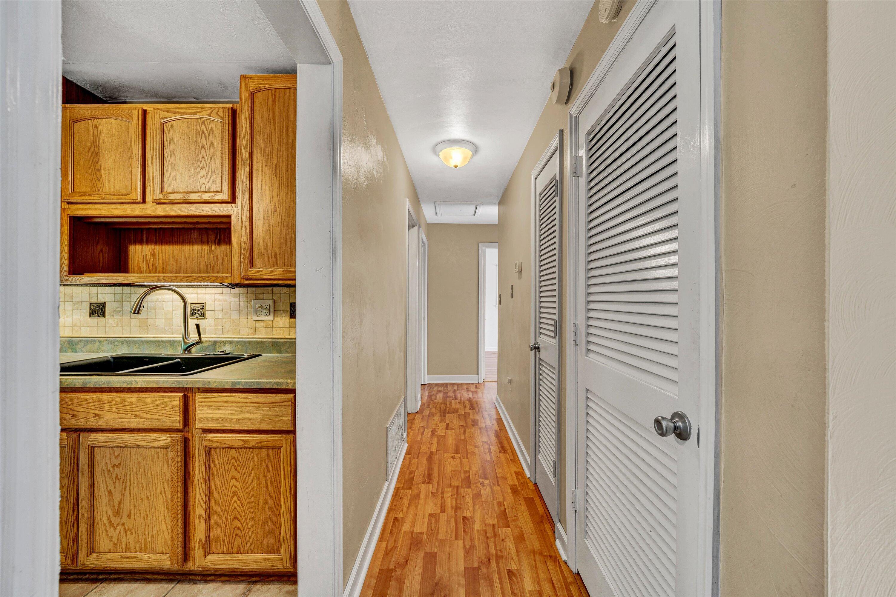 35 Spruce Circle Blue Ridge, VA 24064 - Photo 17 of 46 16-VM-01919