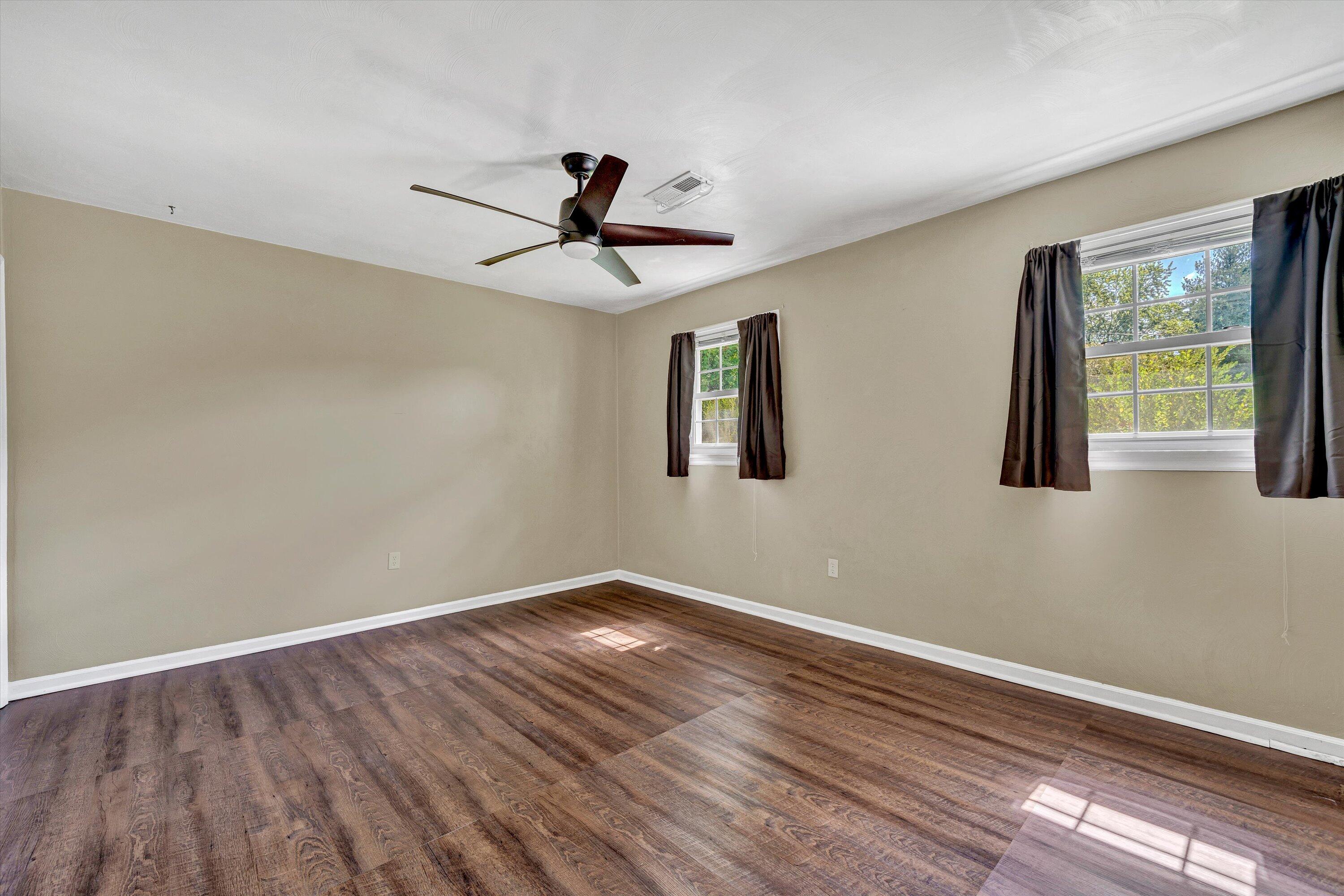 35 Spruce Circle Blue Ridge, VA 24064 - Photo 37 of 46 32-VM-02019