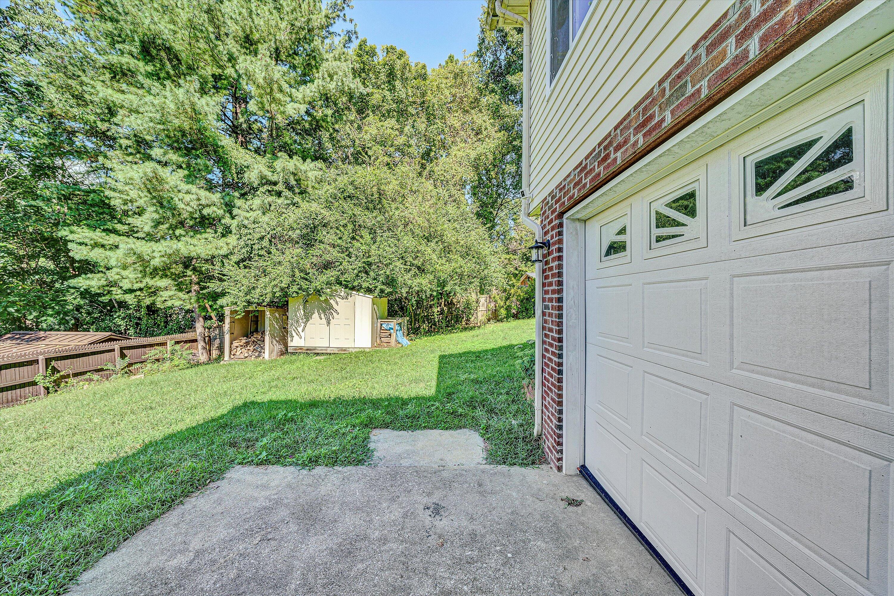35 Spruce Circle Blue Ridge, VA 24064 - Photo 42 of 46 39-VM-01849