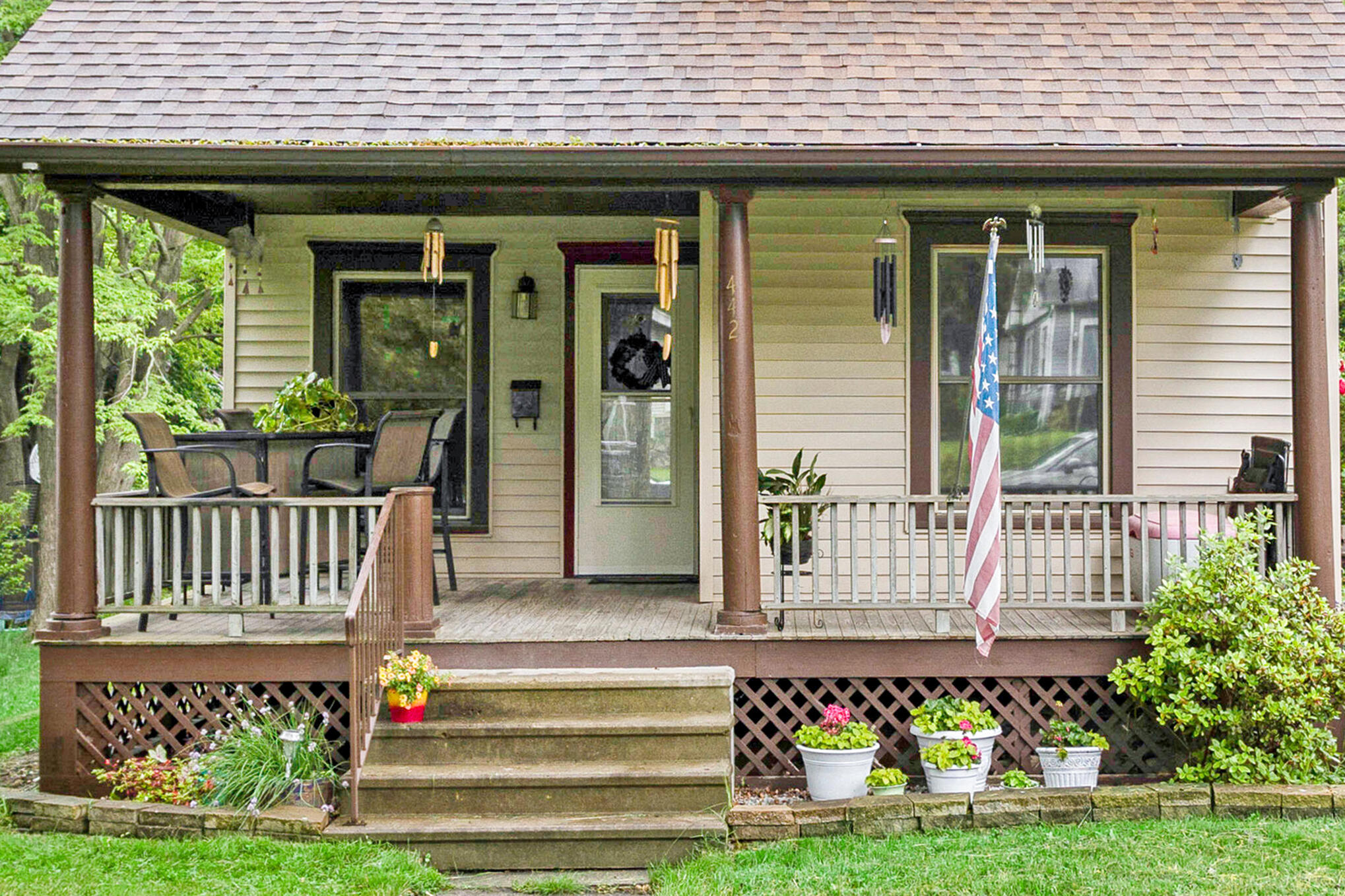 442 North 23rd Street Springfield, MI 49037 - Photo 4 of 25 442 N 23rd Street-34