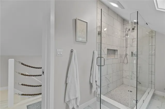 $4,500 | 68 Roseneath Avenue, Newport, RI 02840