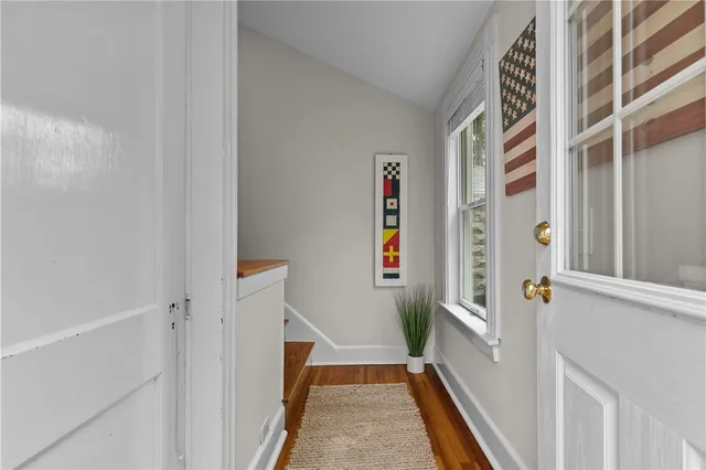 $4,500 | 68 Roseneath Avenue, Newport, RI 02840