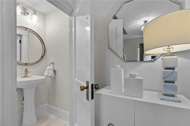 $4,500 | 68 Roseneath Avenue, Newport, RI 02840