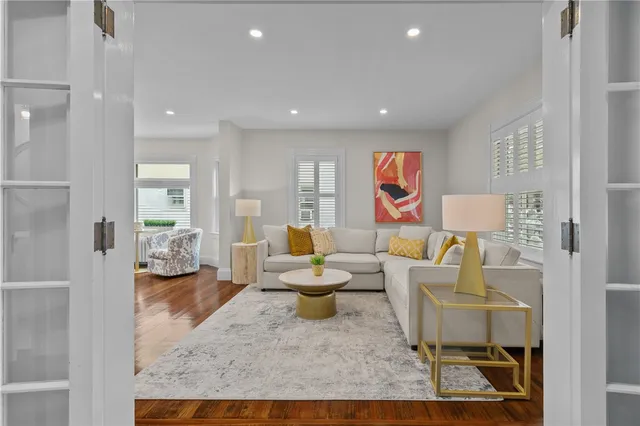 $4,500 | 68 Roseneath Avenue, Newport, RI 02840