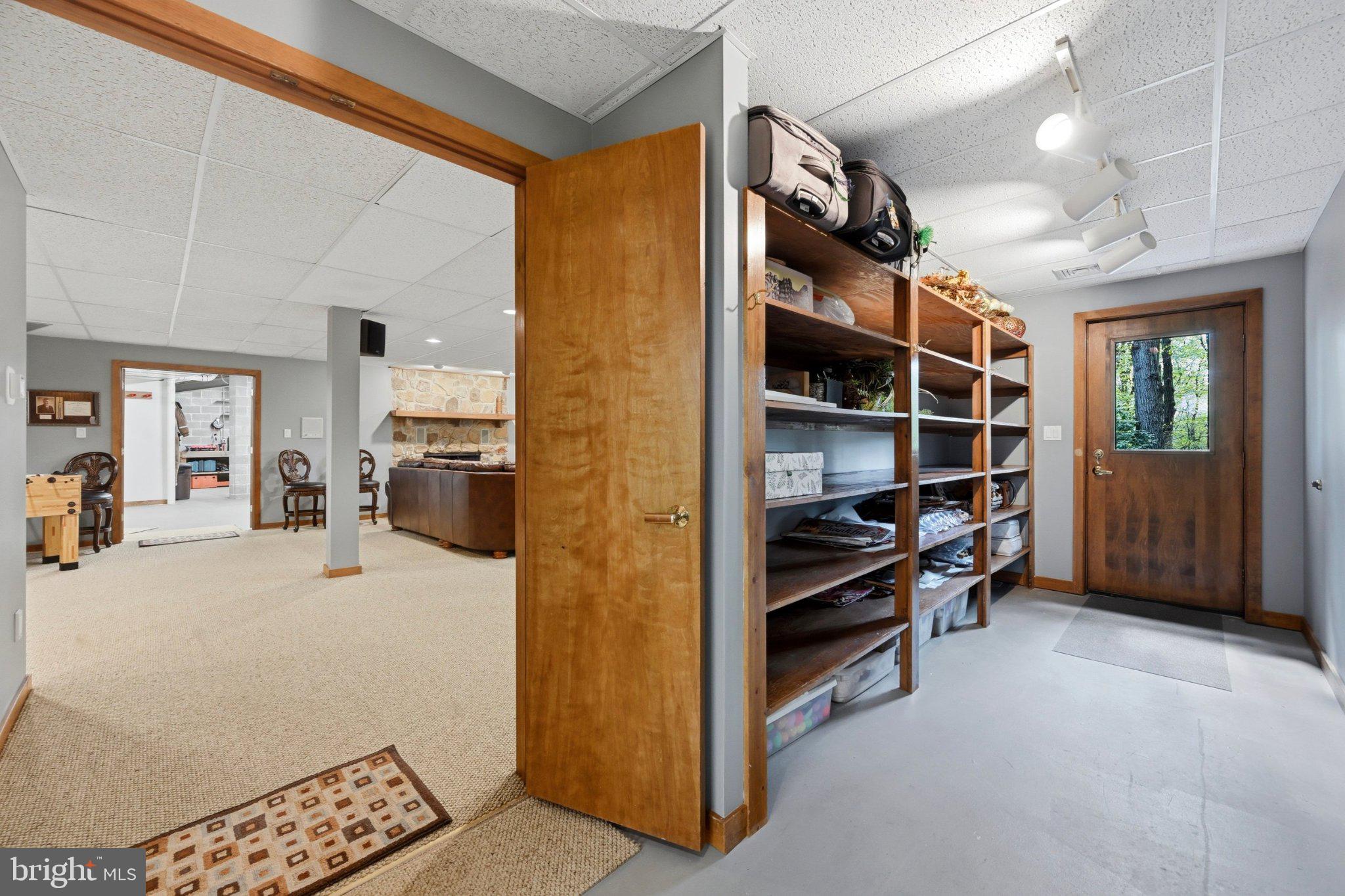 1168 Skelp Level Road Downingtown, PA 19335 - Photo 62 of 80 Spacious entryway with natural light.