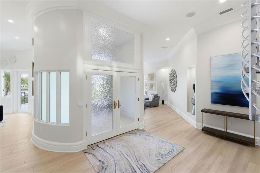 4034 Roberts Point Road Sarasota, FL 34242 - Photo 24 of 98 Gallery Image 24
