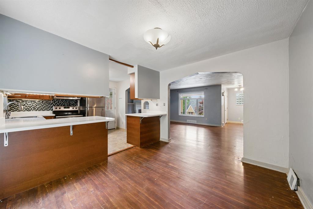 610 Cascade Road Pittsburgh, PA 15221 - Photo 10 of 11
