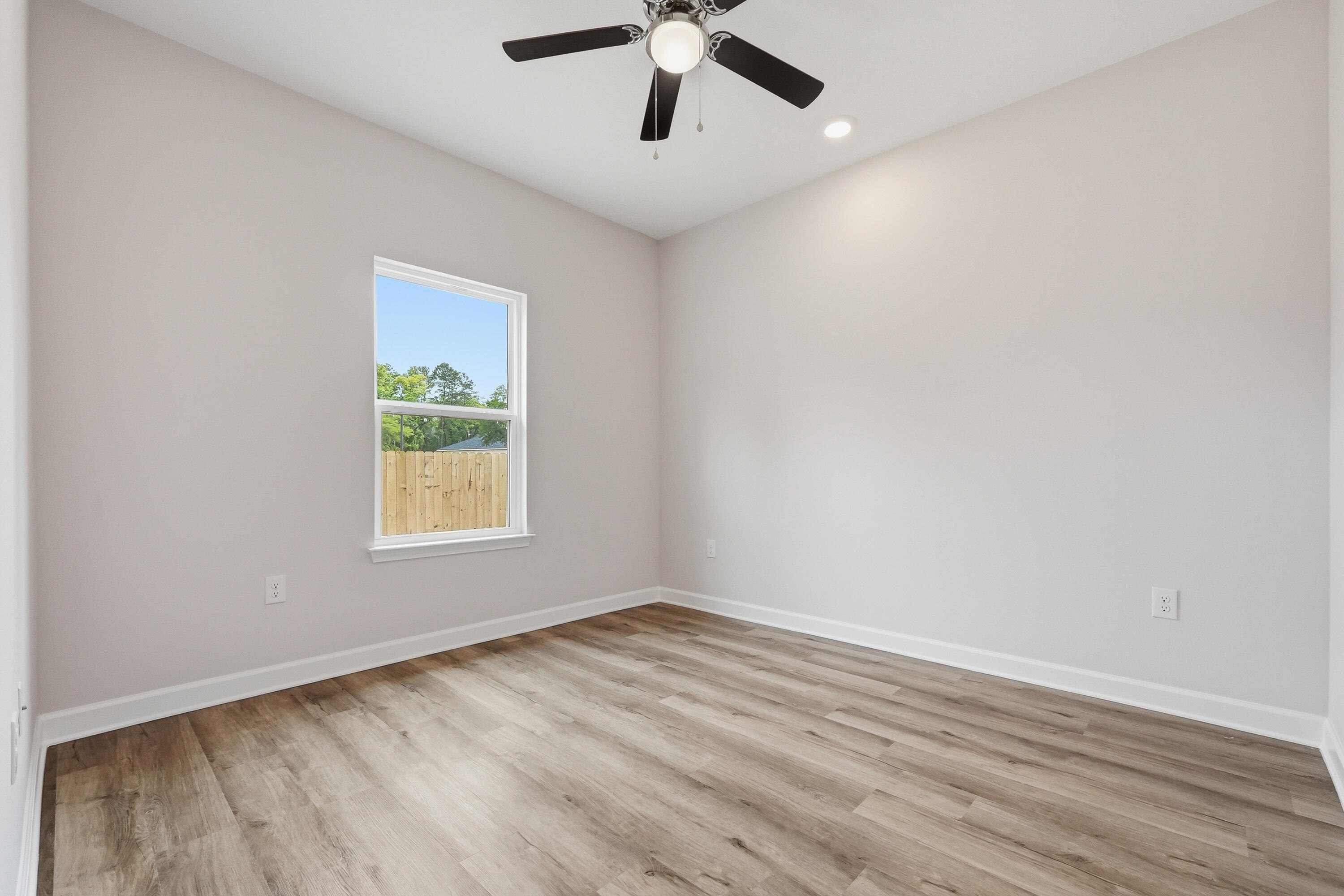 174 Caswell Branch Road Freeport, FL 32439 - Photo 17 of 25 174 caswell branch-27
