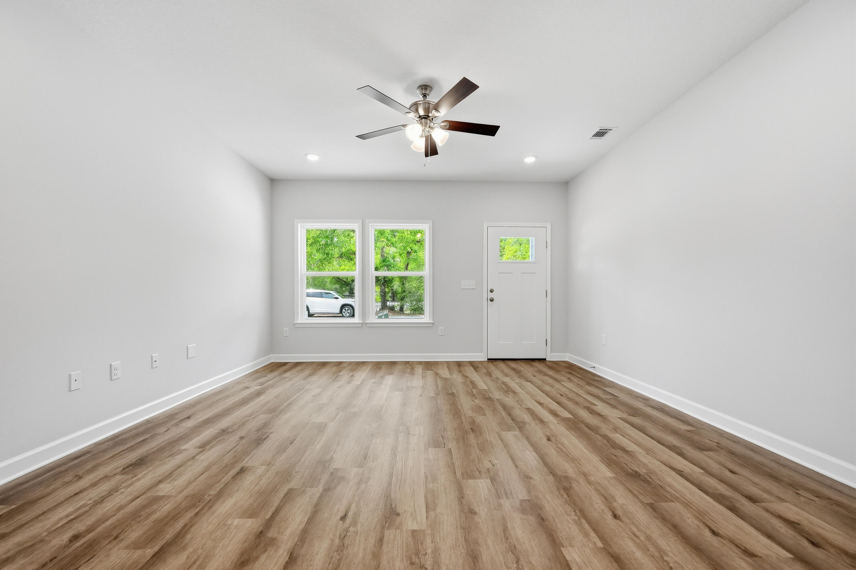 174 Caswell Branch Road Freeport, FL 32439 - Photo 5 of 25 174 caswell branch-7