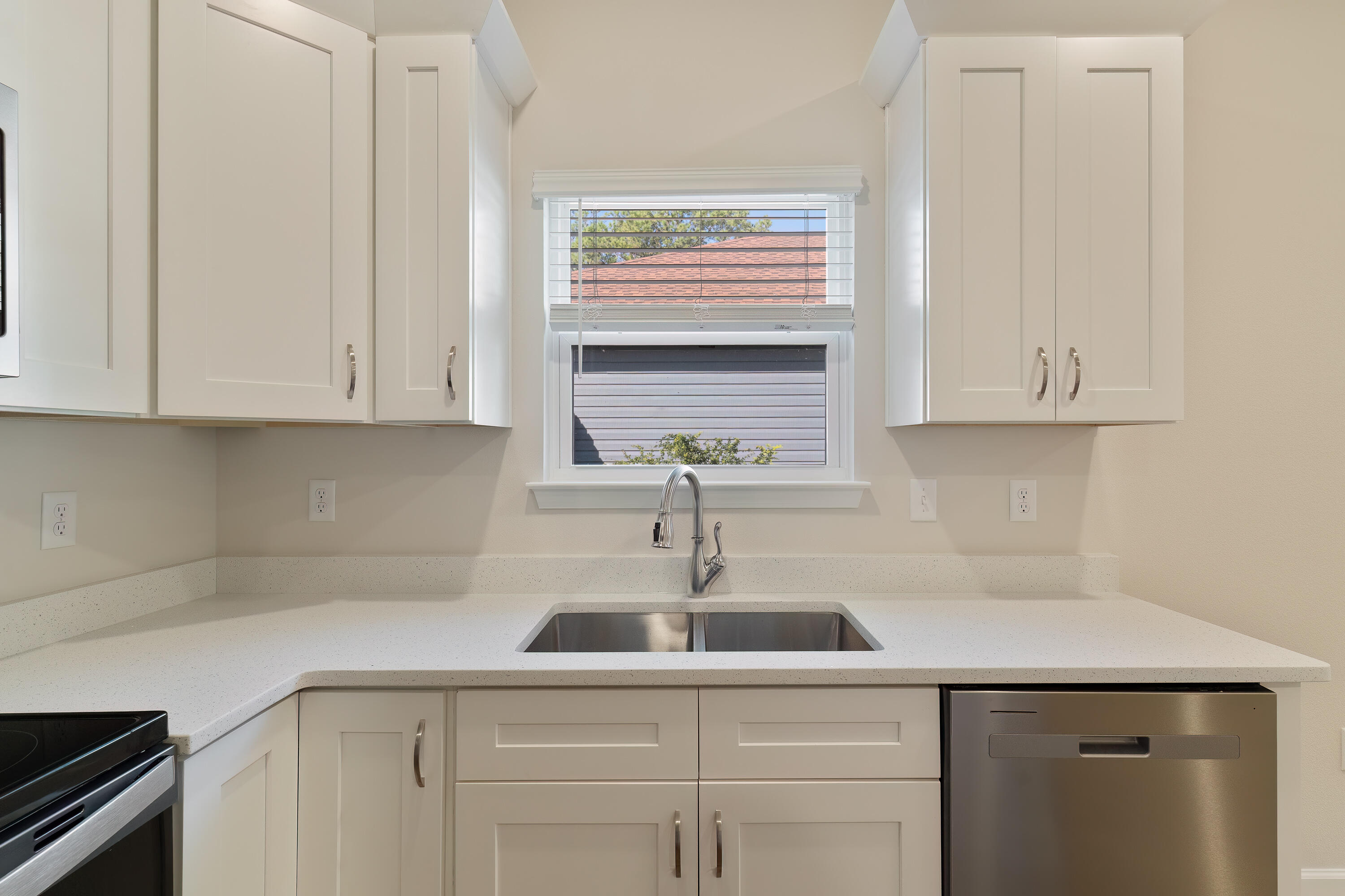 174 Caswell Branch Road Freeport, FL 32439 - Photo 9 of 17 1