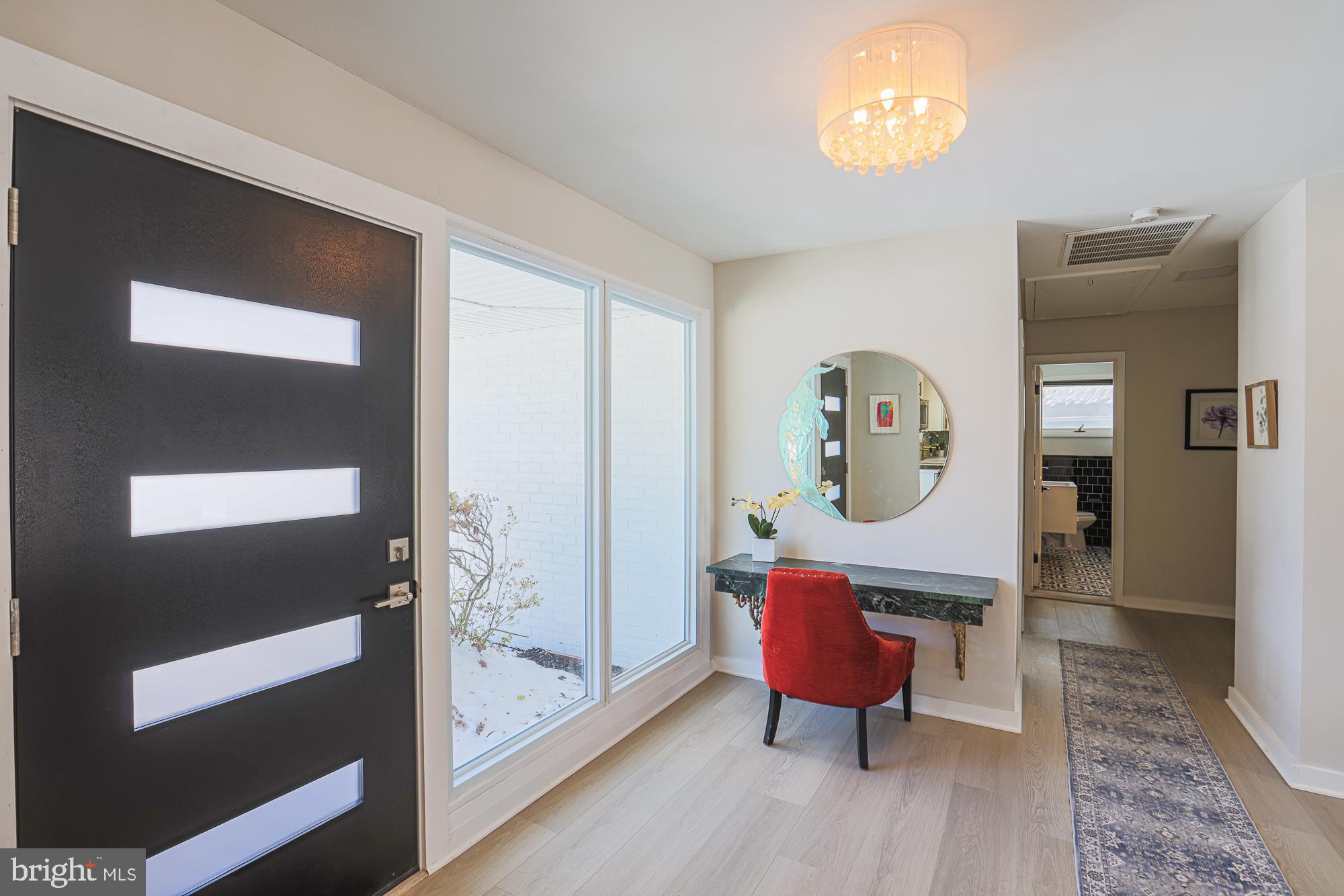 7900 Ivy Lane Baltimore, MD 21208 - Photo 13 of 34