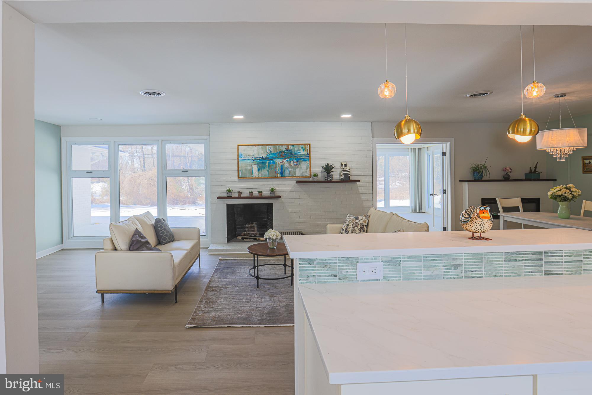 7900 Ivy Lane Baltimore, MD 21208 - Photo 2 of 34