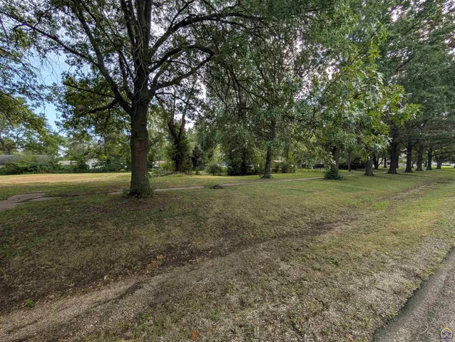 $30,000 | 403 West Broadway Street, Lebo, KS 66856