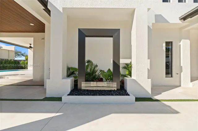 $1,999,900 | 4014 Southwest 144th Place, Miami, FL 33175