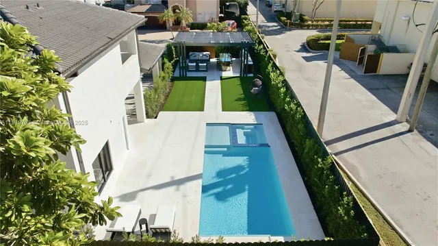 $1,999,900 | 4014 Southwest 144th Place, Miami, FL 33175