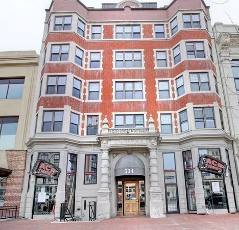 $4,600 | 534-538 Commonwealth Avenue, Unit 5D, Boston, MA 02215