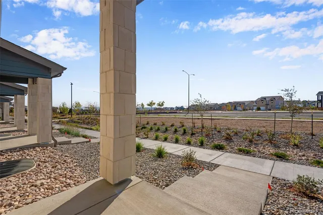 a view of a pathway of a house