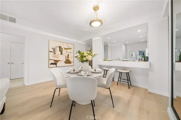 $820,000 | 2233 Martin, Unit 204, Irvine, CA 92612