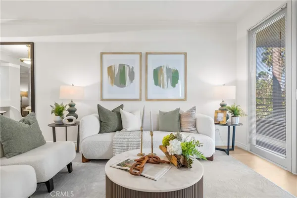 $820,000 | 2233 Martin, Unit 204, Irvine, CA 92612