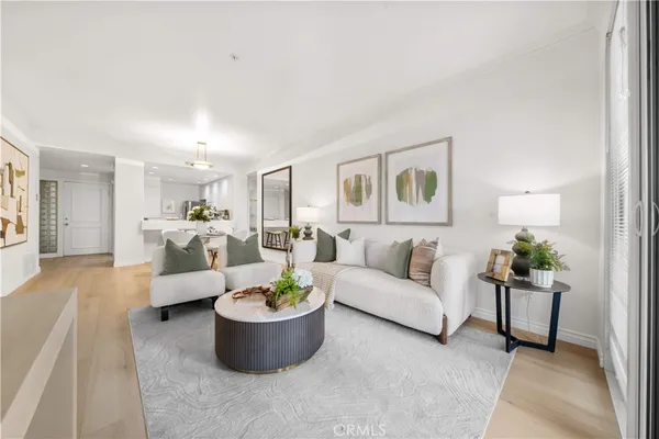 $820,000 | 2233 Martin, Unit 204, Irvine, CA 92612
