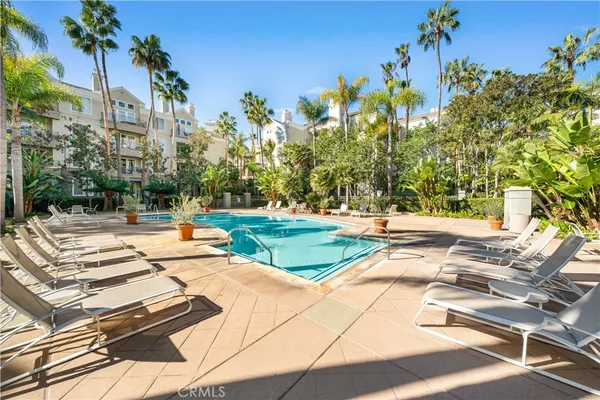 $820,000 | 2233 Martin, Unit 204, Irvine, CA 92612