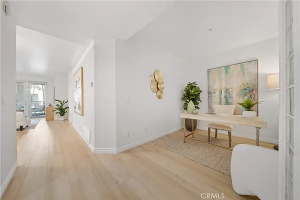 $820,000 | 2233 Martin, Unit 204, Irvine, CA 92612