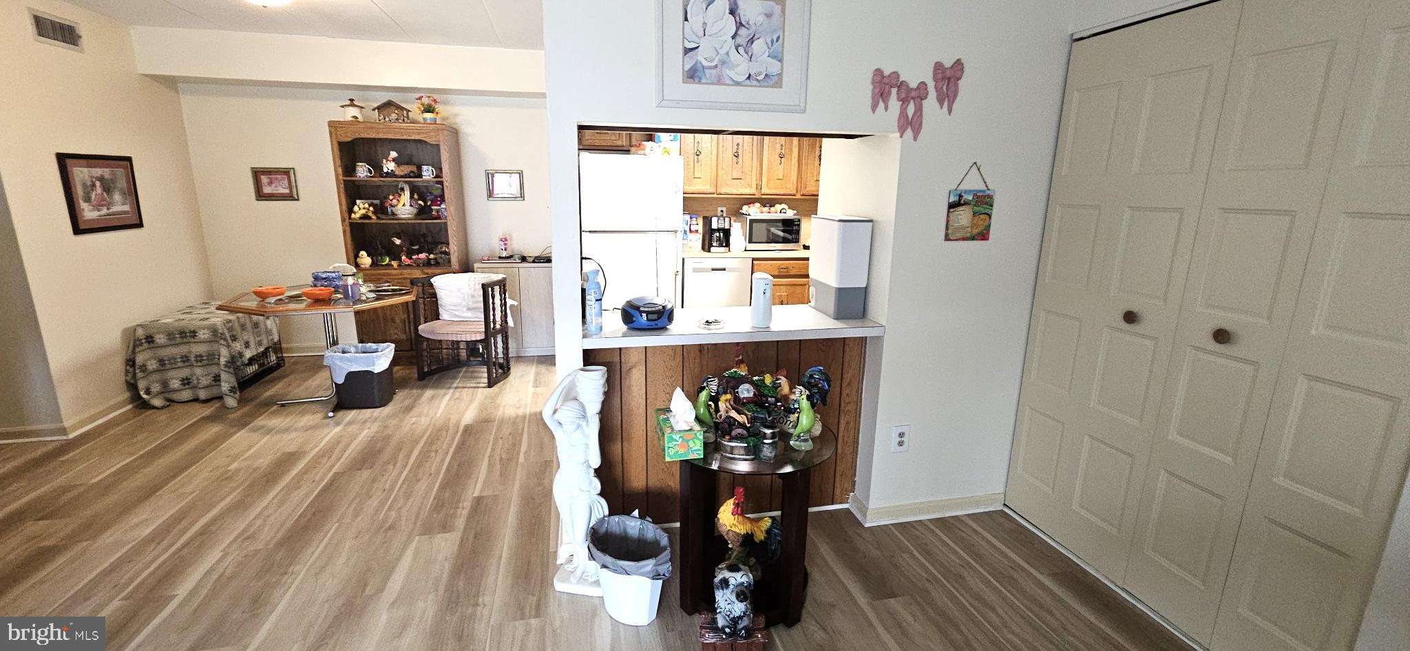 1101 Delaire Landing Road, Unit 101 Philadelphia, PA 19114 - Photo 3 of 29 Cozy open-concept living space awaits you.