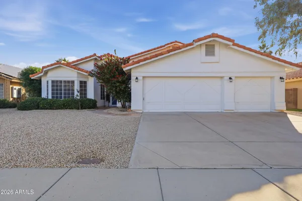 $975,000 | 4553 East Carolina Drive, Phoenix, AZ 85032