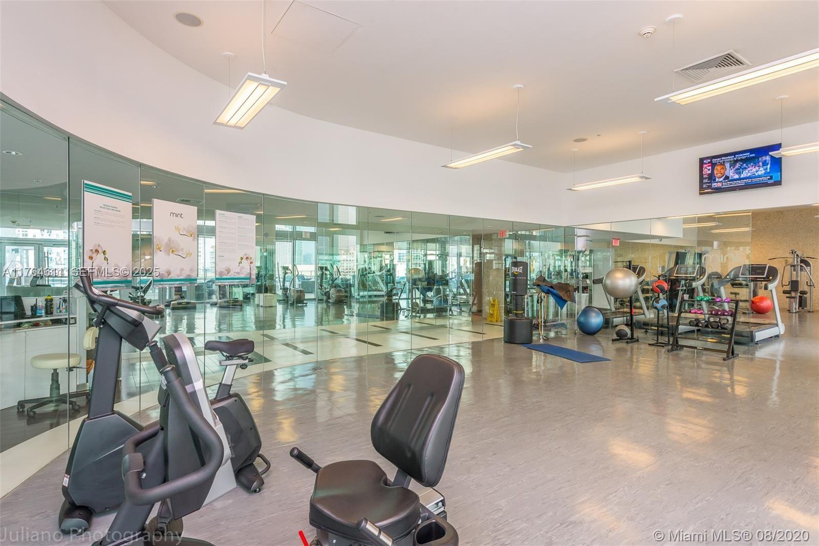 92 Southwest 3rd Street, Unit 1410 Miami, FL 33130 - Photo 24 of 40