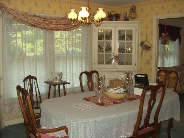 58 Old Ox Road Bethlehem, NY 12054 - Photo 6 of 12 Photo 6