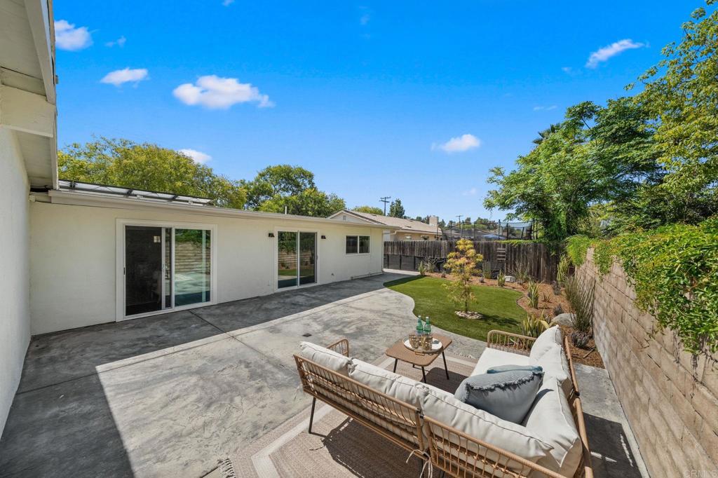 14027 Halper Road Poway, CA 92064 - Photo 33 of 41