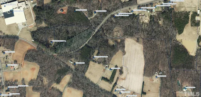 a picture of city view