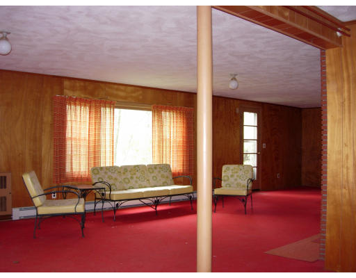 76 Stony Brook Road Belmont, MA 02478 - Photo 6 of 13 Gallery Image 6