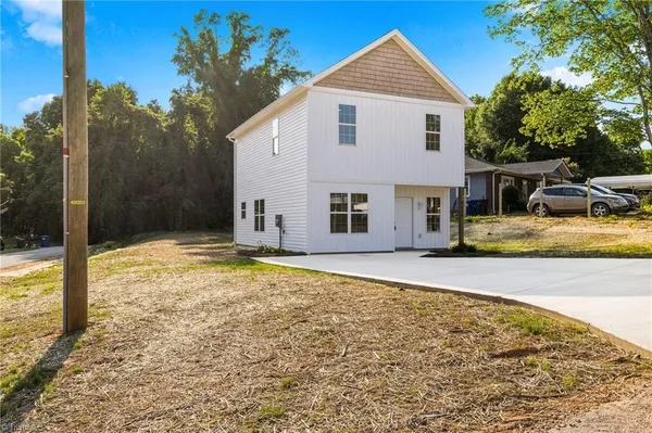 $264,900 | 4606 Erin Street Northeast, Winston-Salem, NC 27105