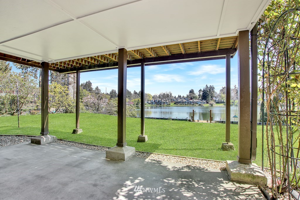 8901 Lake Steilacoom Point Road Southwest Lakewood, WA 98498 - Photo 35 of 40 Gallery Image 35