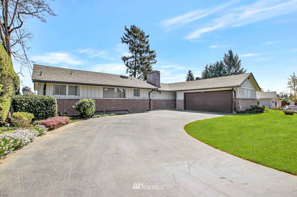 8901 Lake Steilacoom Point Road Southwest Lakewood, WA 98498 - Photo 8 of 40 Gallery Image 8