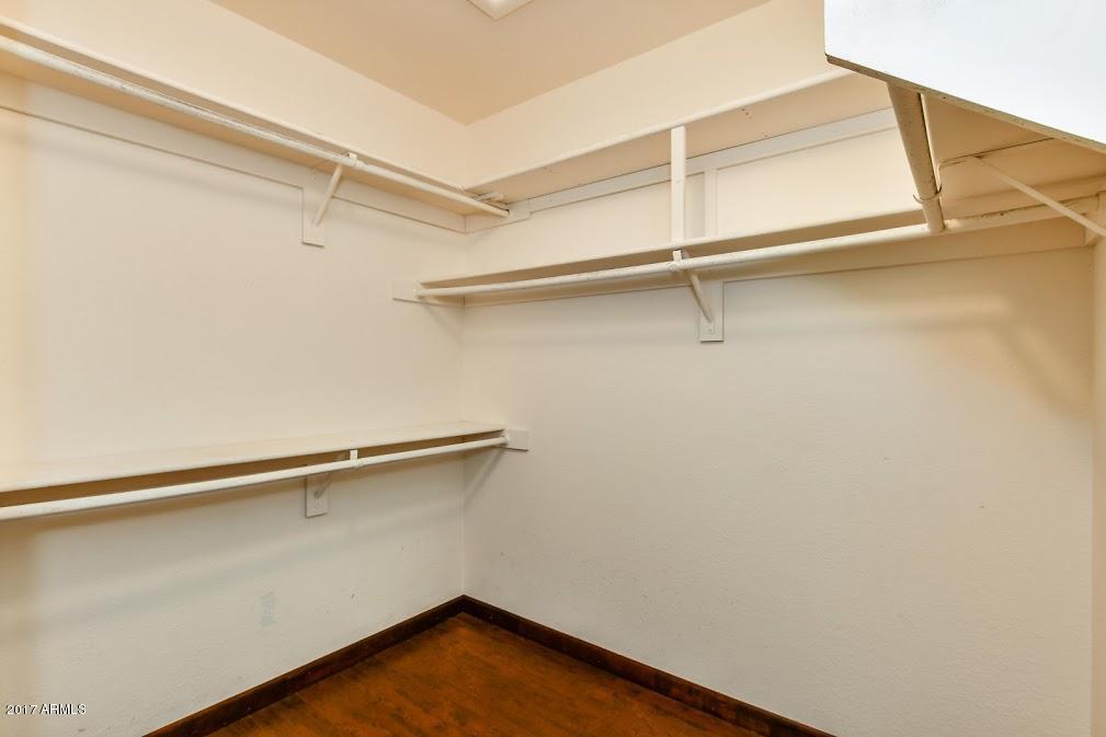 1714 East Darrel Road Phoenix, AZ 85042 - Photo 11 of 14 Darrel master closet