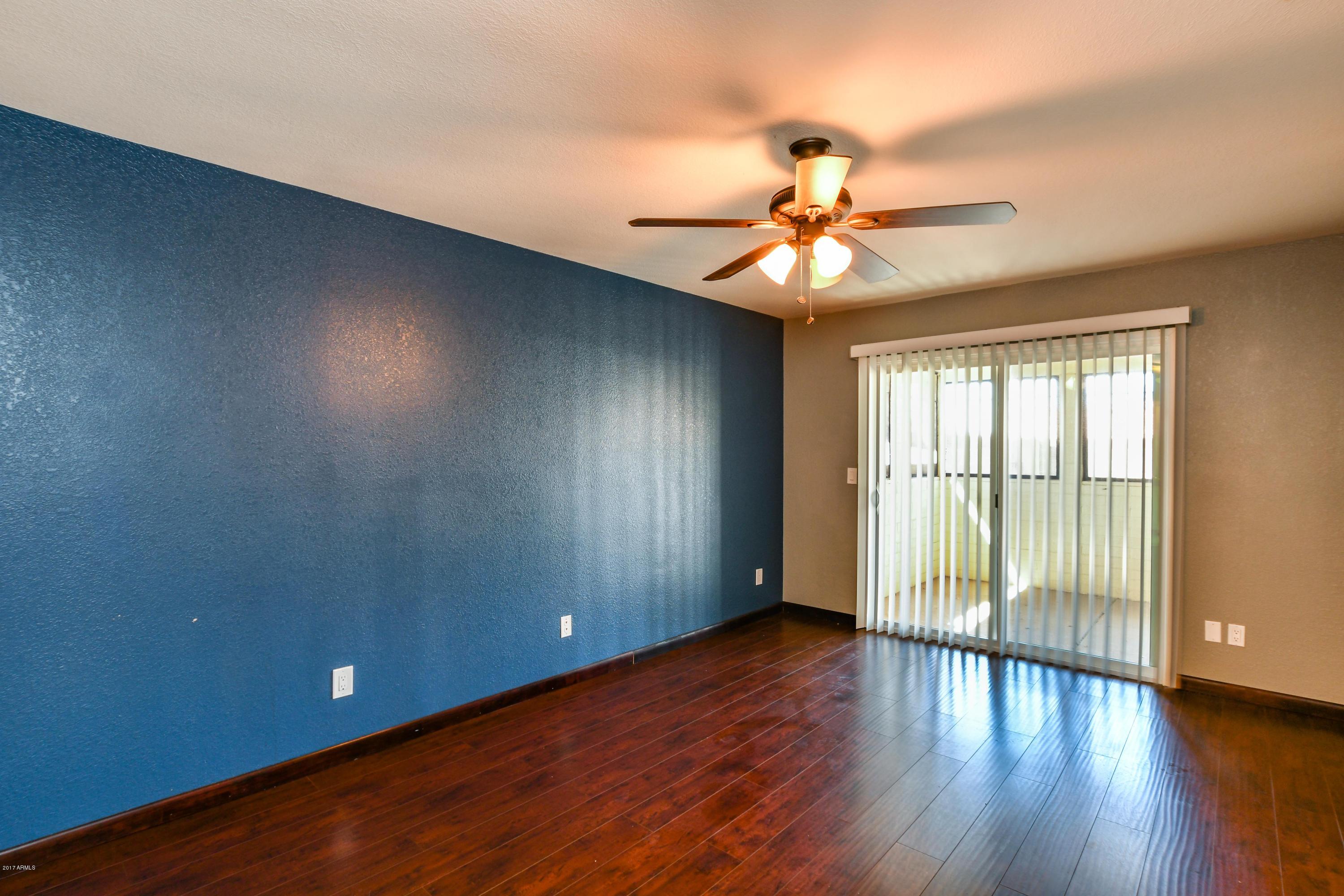 1714 East Darrel Road Phoenix, AZ 85042 - Photo 9 of 14 Darrel Master bedroom