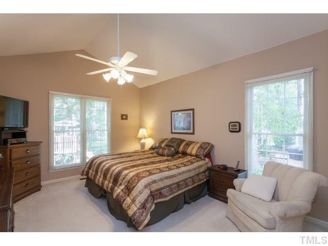 5129 Fairmead Circle Raleigh, NC 27613 - Photo 14 of 25 Photo 14