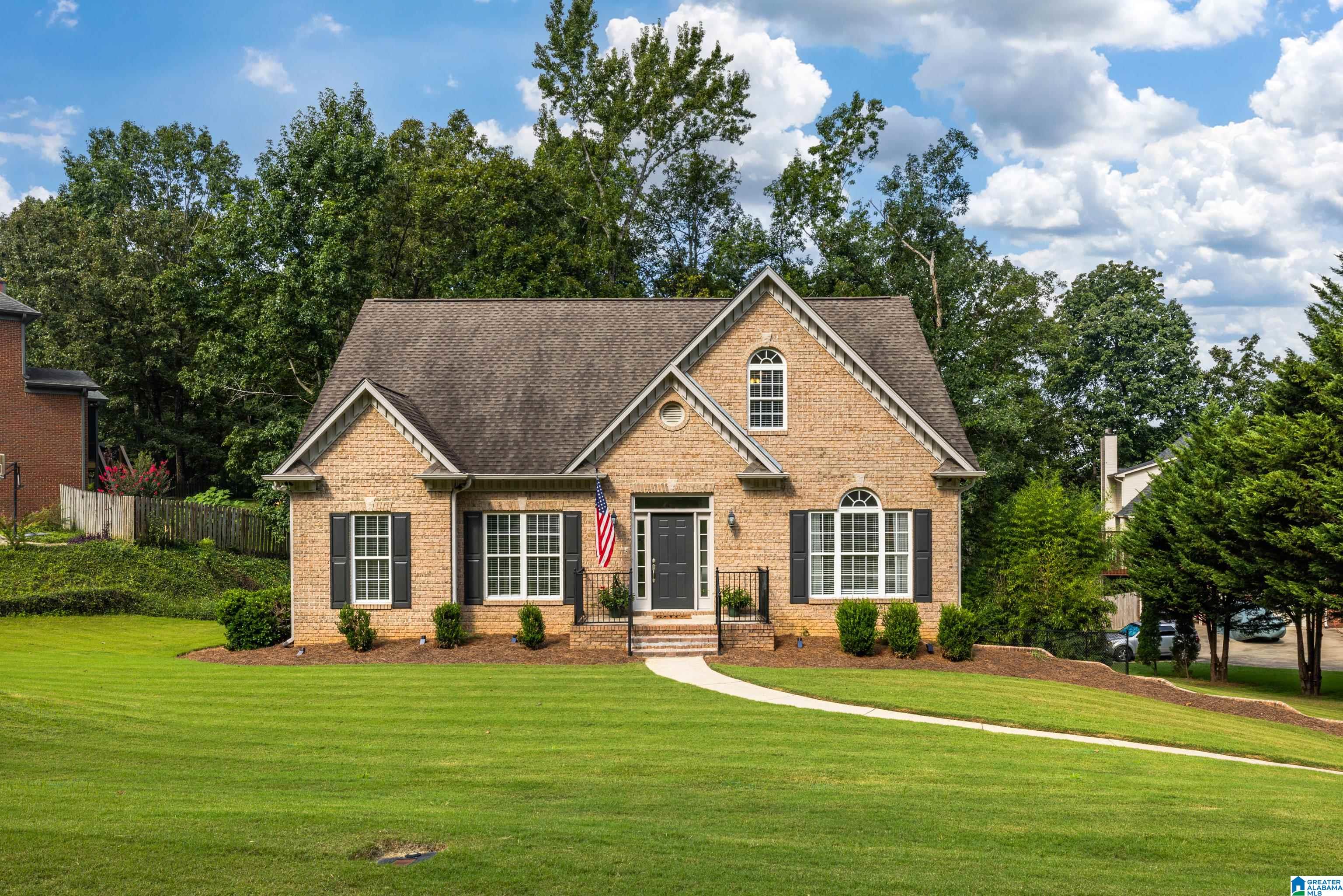207 Silverleaf Drive Pelham, AL 35124 - Photo 1 of 44