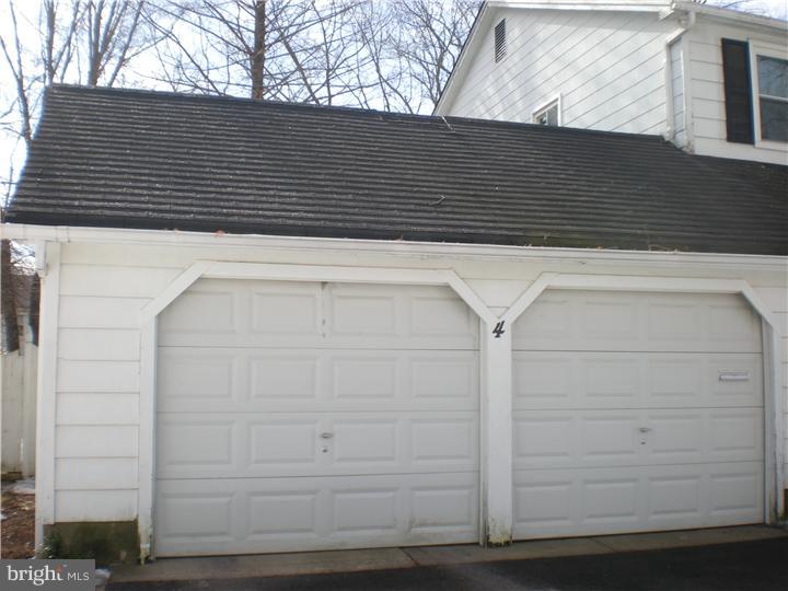 4 Ramsgate Road Cherry Hill, NJ 08003 - Photo 4 of 24 a view of wooden fence
