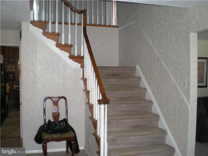4 Ramsgate Road Cherry Hill, NJ 08003 - Photo 8 of 24 a view of entryway