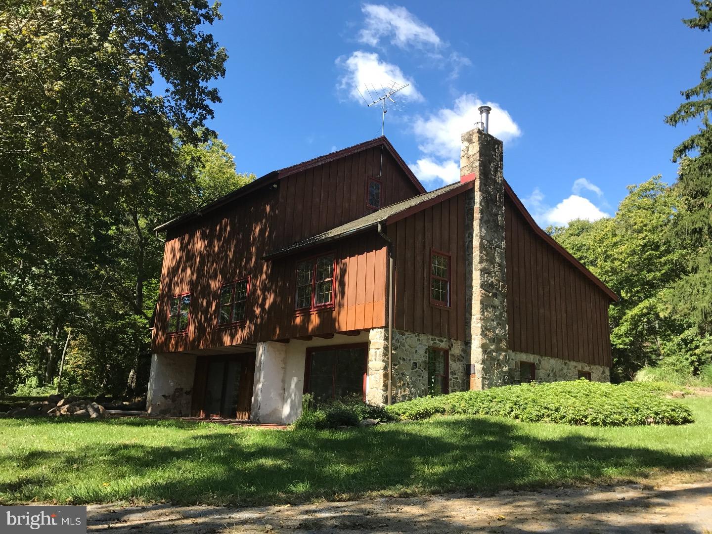 48 Walnut Bank Road Glenmoore, PA 19343 - Photo 1 of 13 Exterior Front