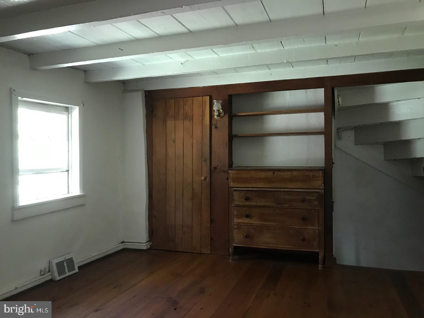 48 Walnut Bank Road Glenmoore, PA 19343 - Photo 10 of 13 Bedroom - Main