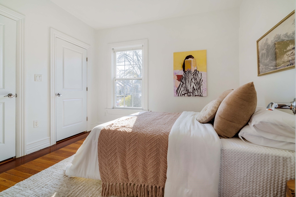 73 Walnut Avenue, Unit 2 Boston, MA 02119 - Photo 5 of 28