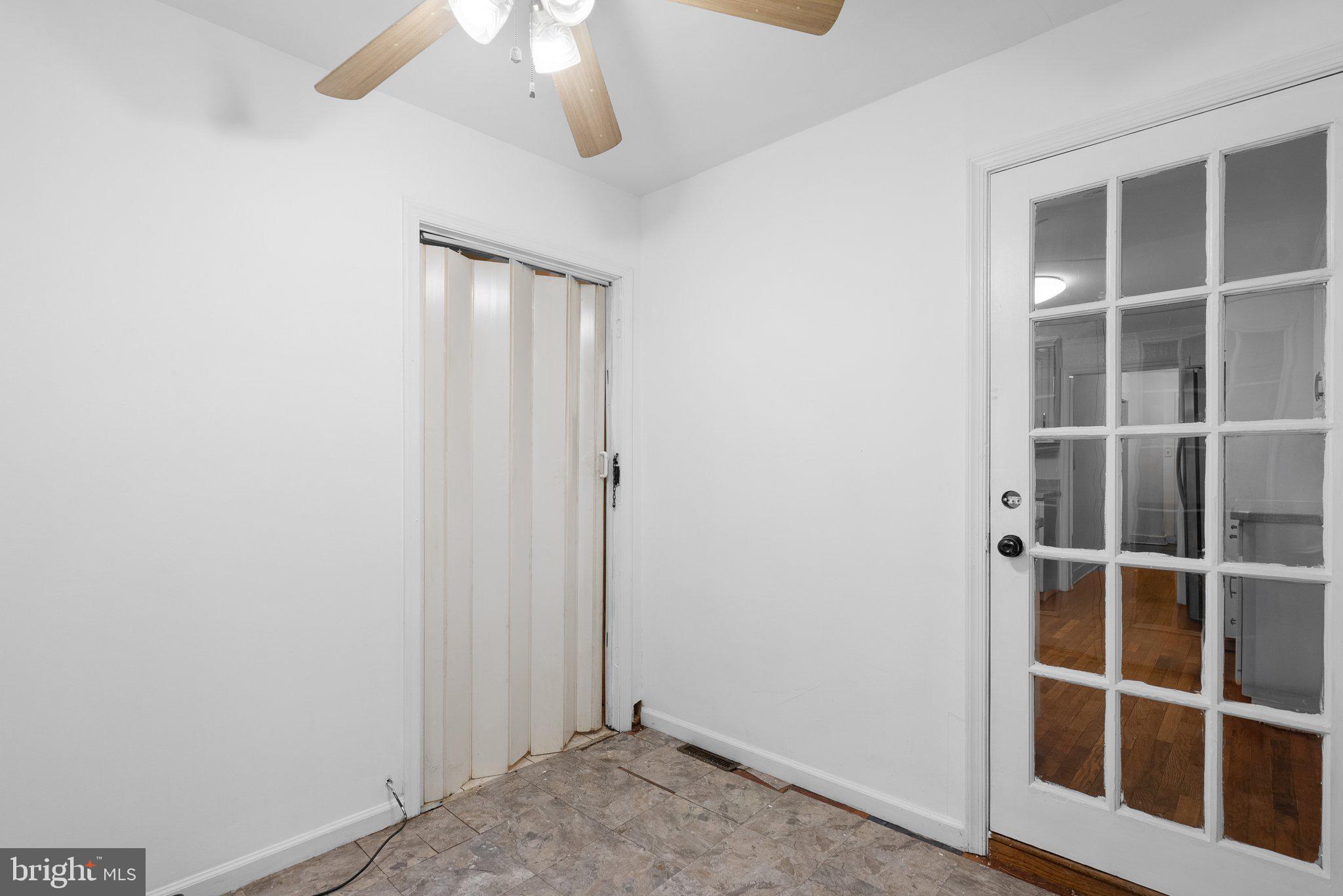 810 Knoxville Road Knoxville, MD 21758 - Photo 24 of 42 a view of an empty room with a window