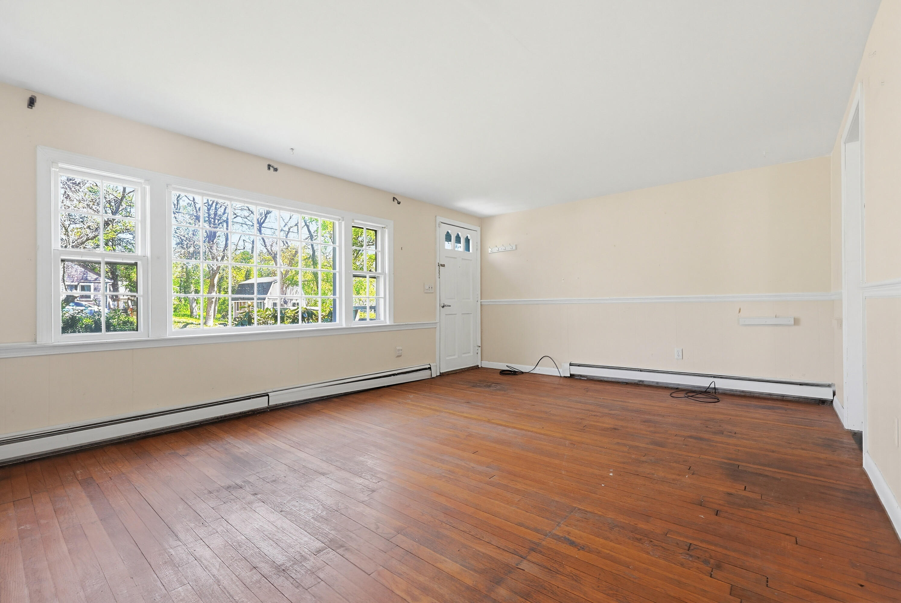 29 Edlen Lane Hyannis, MA 02601 - Photo 6 of 30 IMG_2915