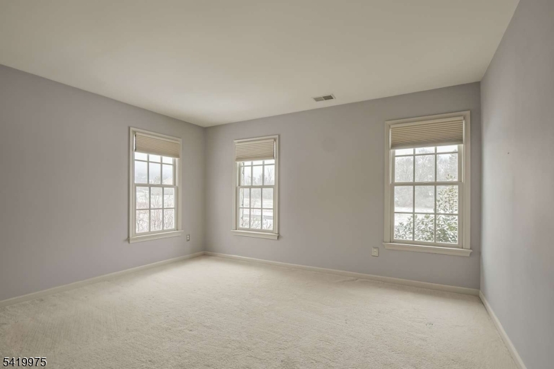 15 Ramsey Road Lebanon, NJ 08833 - Photo 18 of 25