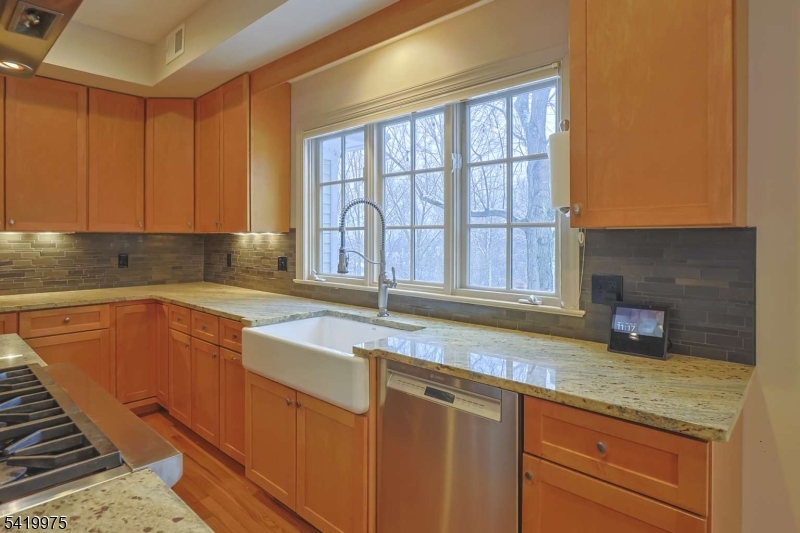 15 Ramsey Road Lebanon, NJ 08833 - Photo 9 of 25